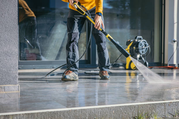 Best Pressure Washing Driveway  in Matawan, NJ